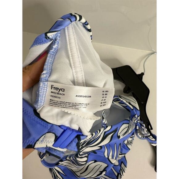 Freya Women's Floral Underwire One Piece Swimsuit Blue Size 36DD - Picture 9 of 12